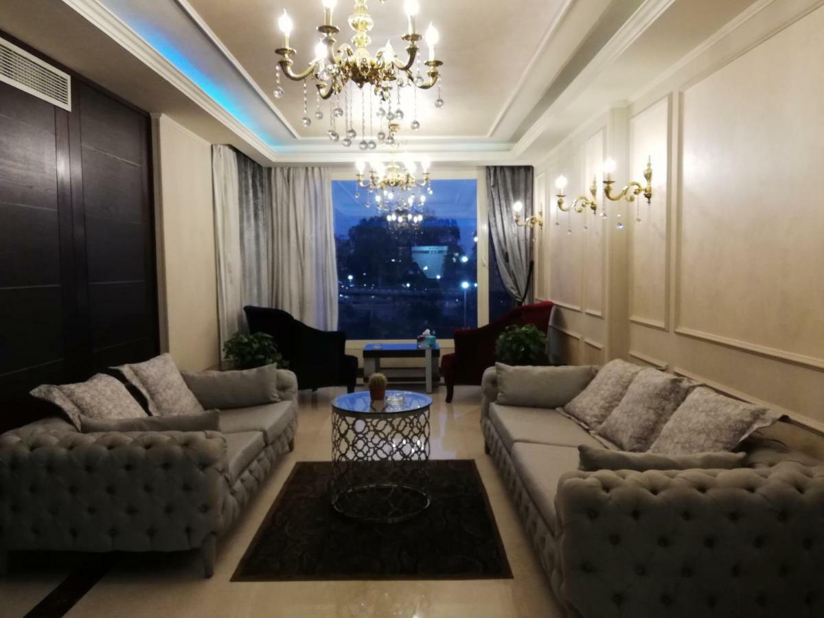 Nile Tower Agouza Apartment Cairo