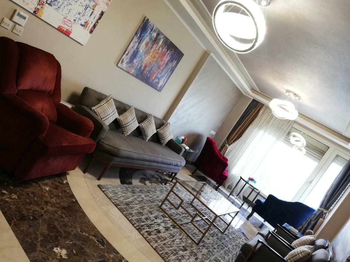 Nile Tower Agouza Apartment *